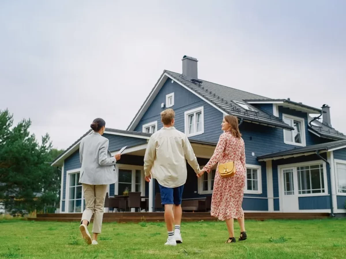Common Mistakes to Avoid When Selling Your Foreclosed Home in Phoenix, Arizona