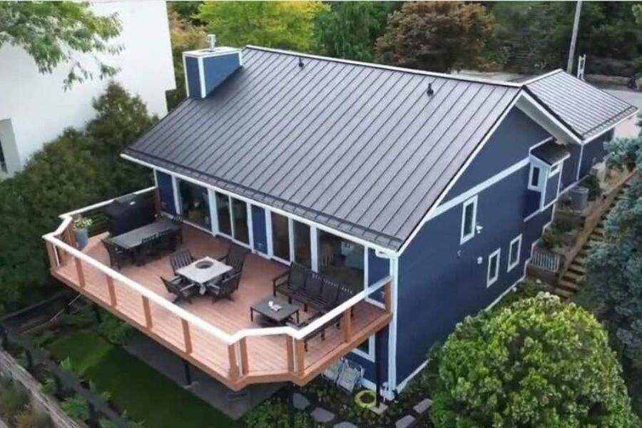 Luxury home sold in 2025 at 2930 Lake Shore Drive Long Beach, Indiana, one of the most expensive homes sold in Northwest Indiana.