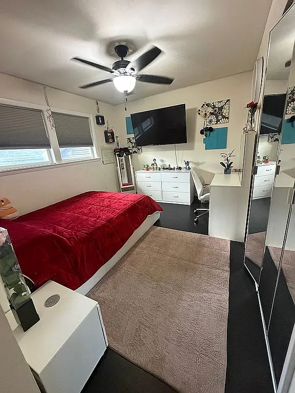 2524 James Dr. Dyer, IN 46311