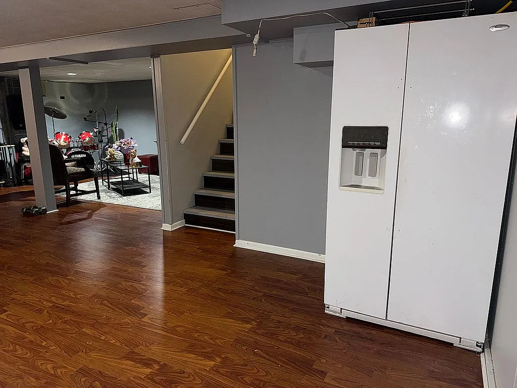2524 James Dr. Dyer, IN 46311