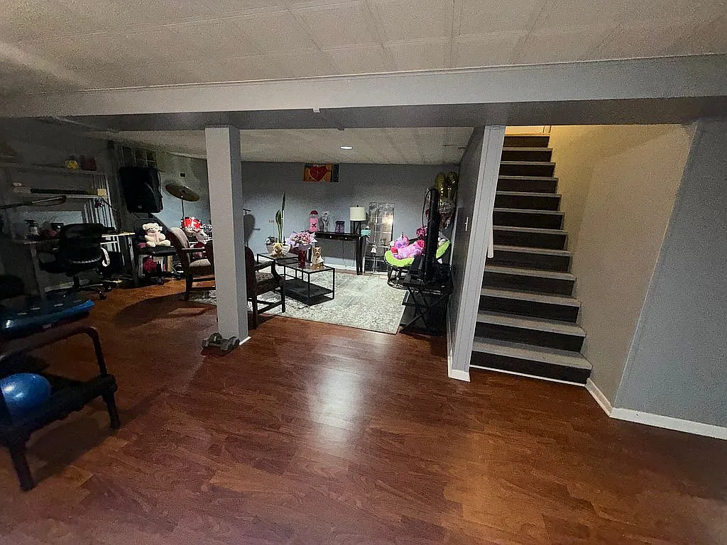 2524 James Dr. Dyer, IN 46311
