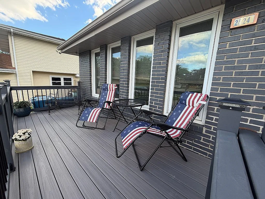 2524 James Dr. Dyer, IN 46311