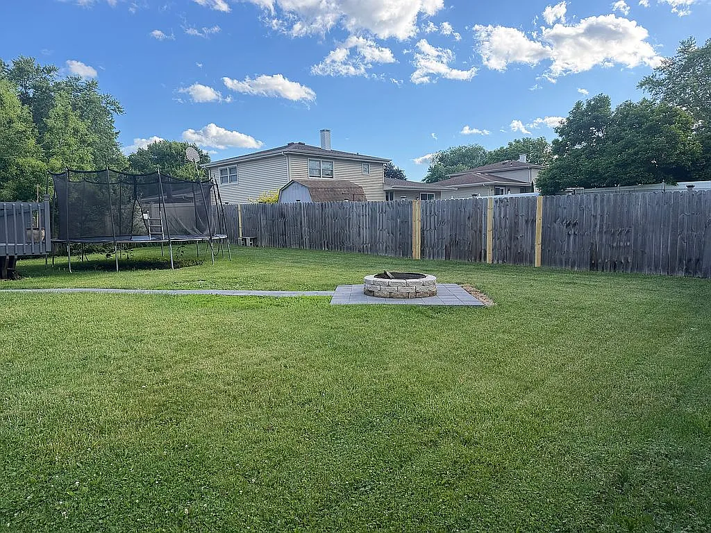2524 James Dr. Dyer, IN 46311